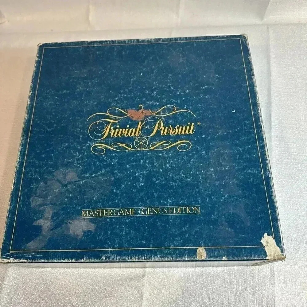 Horn Abbott Trivial Pursuit: Master Game Genus Edition Complete -see Description